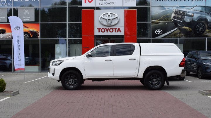 Toyota Hilux Comfort 2023