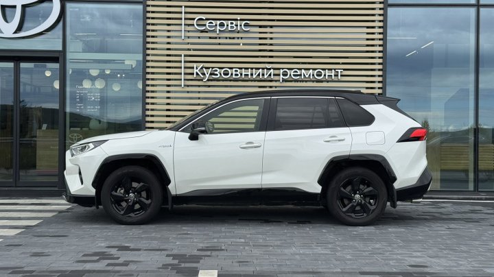 Toyota RAV4 Style 2020