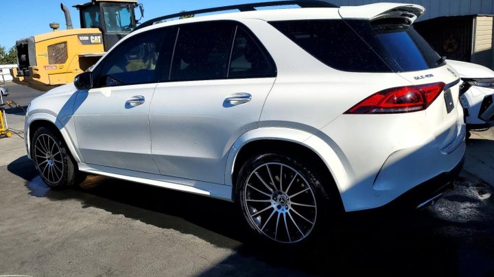 Mercedes-Benz GLE  2021